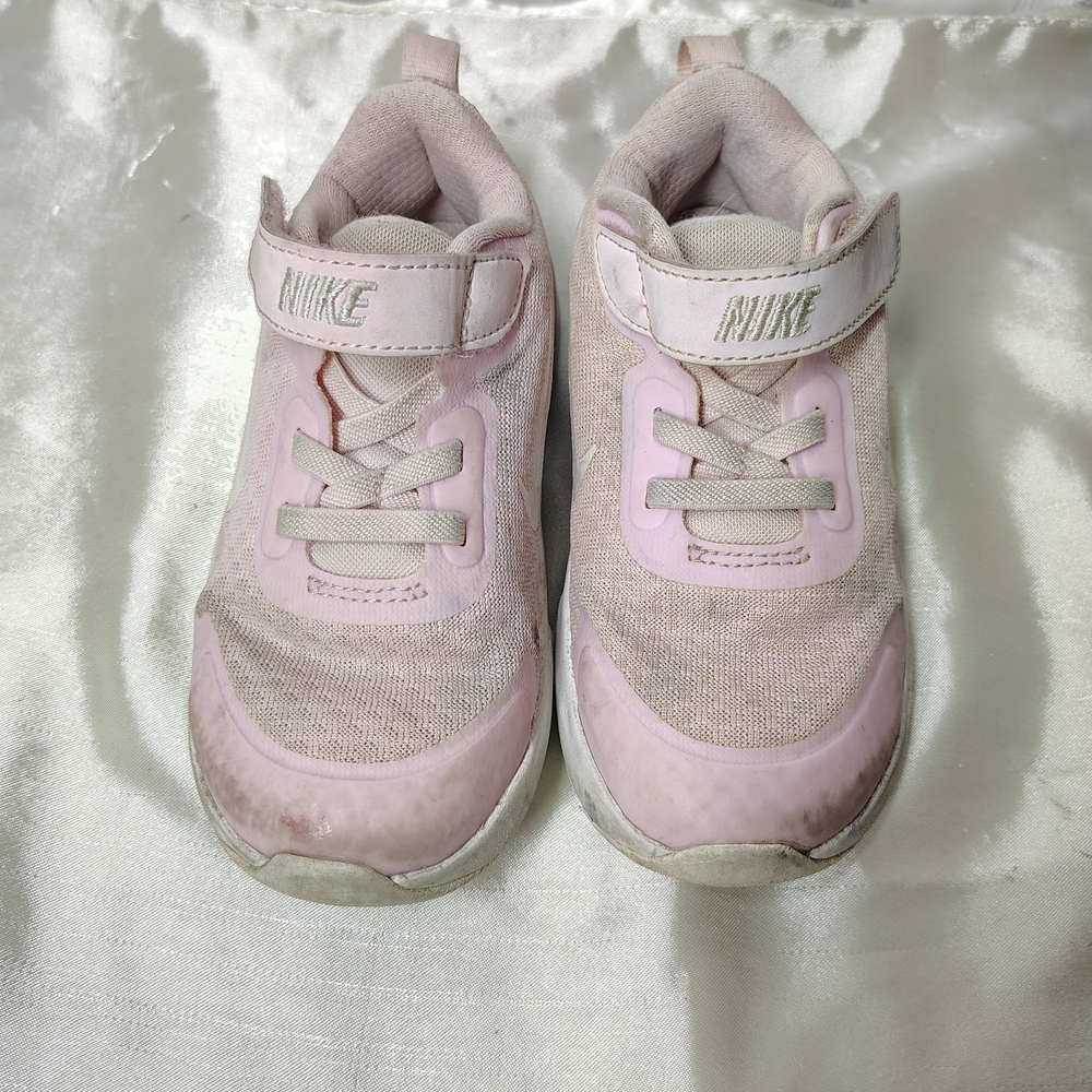 Nike Kids Soft Pink Sneakers